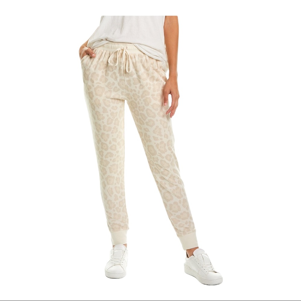Splendid supersoft canyon leopard cream jogger sweatpants